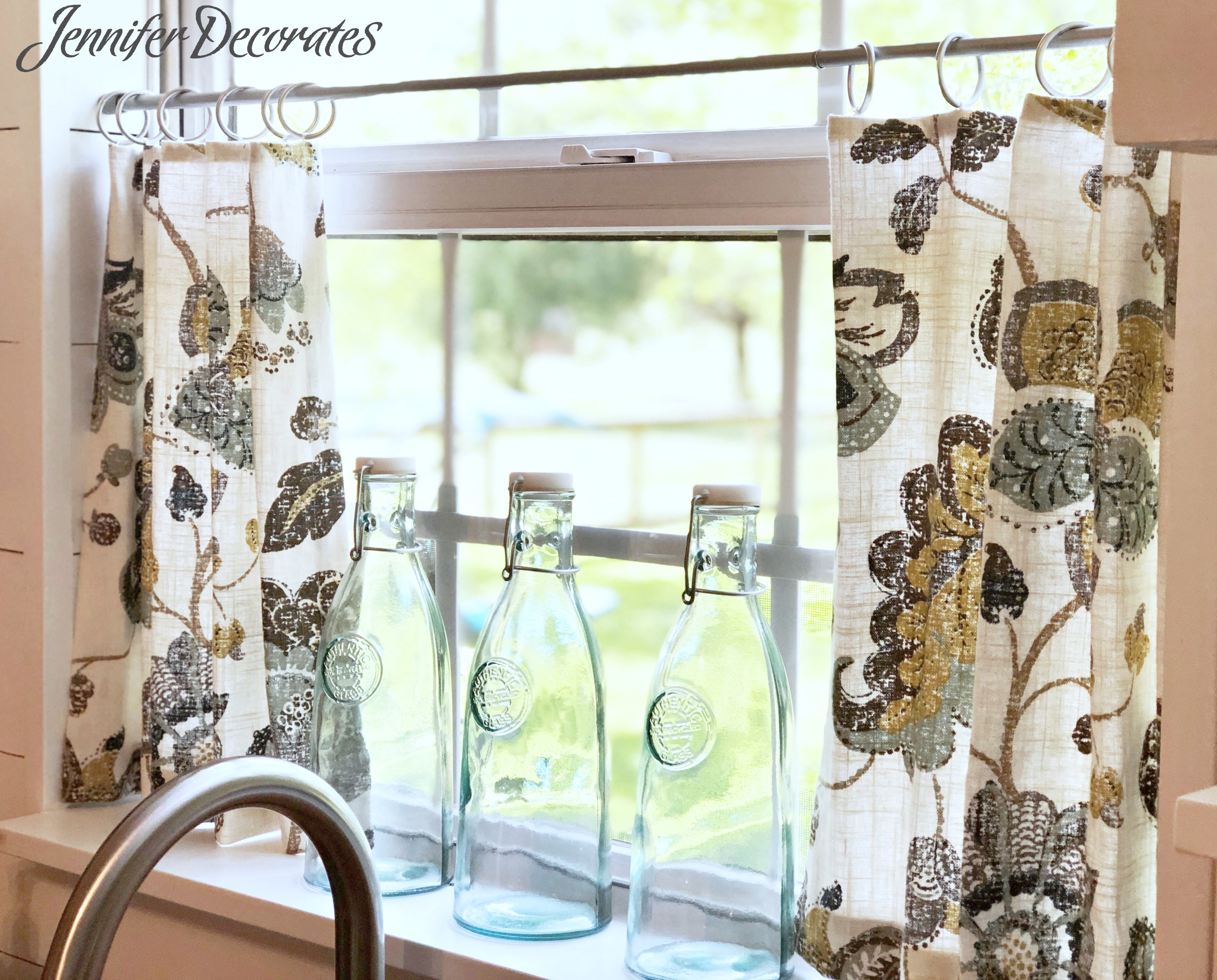 Adorable Kitchen Curtain Ideas - Jennifer Decorates