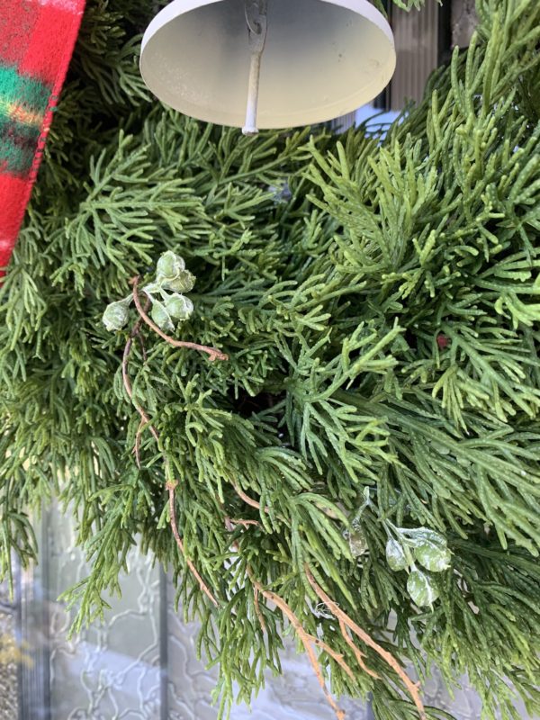 Dripping-Cedar-Wreath