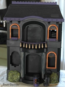 Cheap Halloween decorations from Jennifer Decorates.com