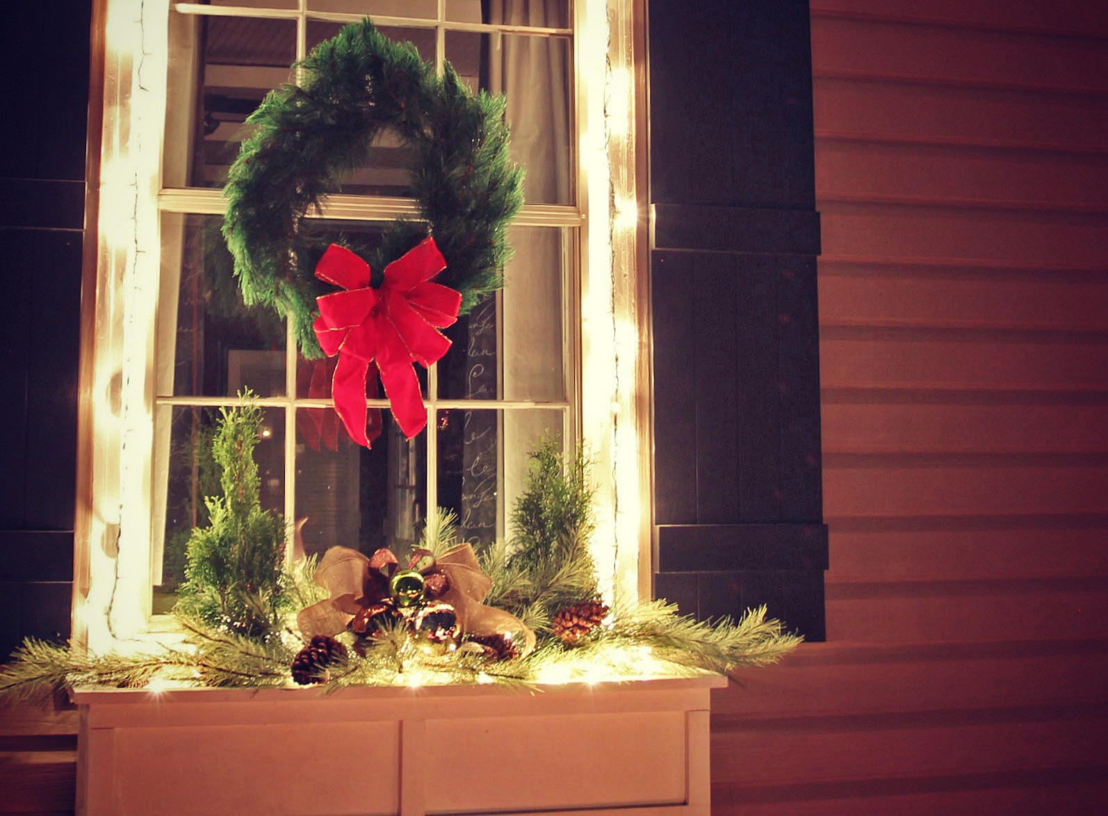 Christmas Window Box Idea