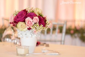 Wedding Table Decorating Ideas by JenniferDecorates.com